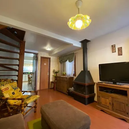 Casa Com Lareira Em Gramado Apartment Exterior photo